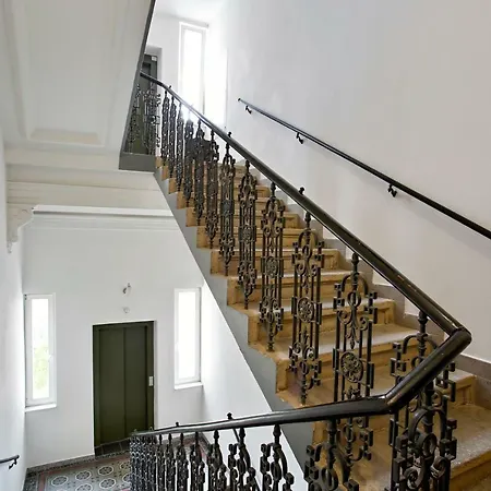 Open Gate Prag