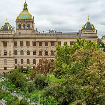 Open Gate * Prag